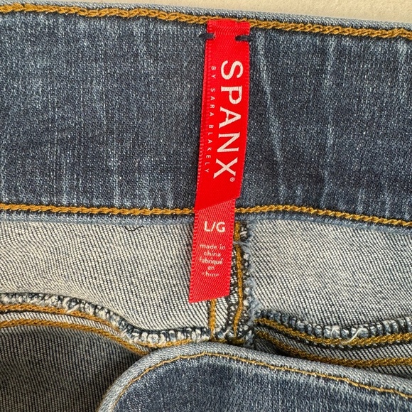 Spanx Pull On Skinny Legging Jean Womens Size Large Mid Rise Dark Wash Stretch - Picture 5 of 14